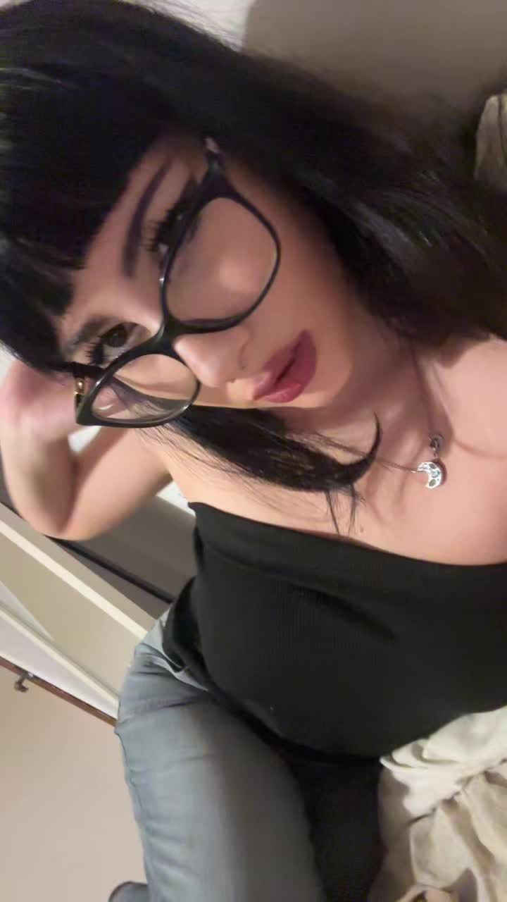 @iulia😽