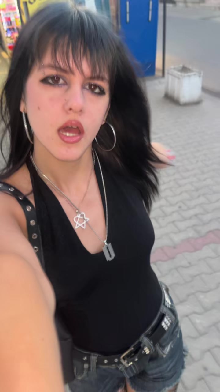 @Зоя