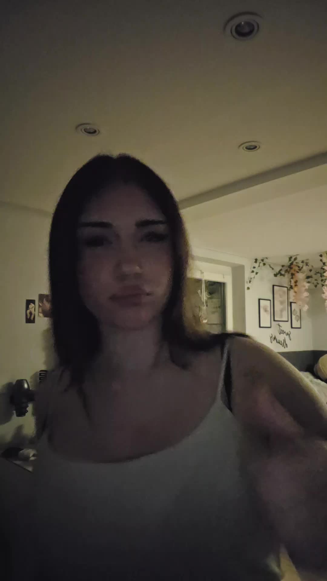 @(*≧з≦)