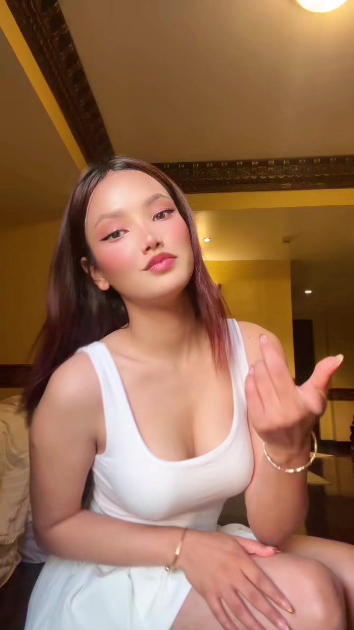 @charlottes_lama