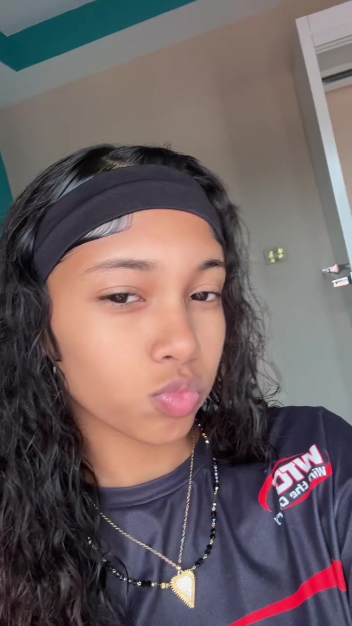 @𝓟𝓻𝓲𝓷𝓬𝓮𝓼𝓼👸🏽💗