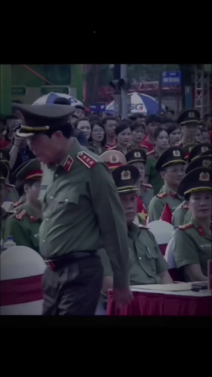 @Tiểu Sử