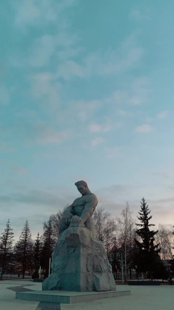 @satria 🇲🇨 🇷🇺