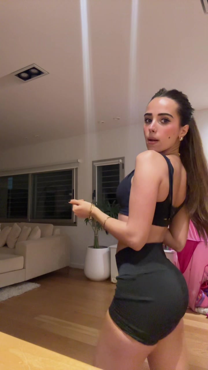 @Maiii🌙🦈