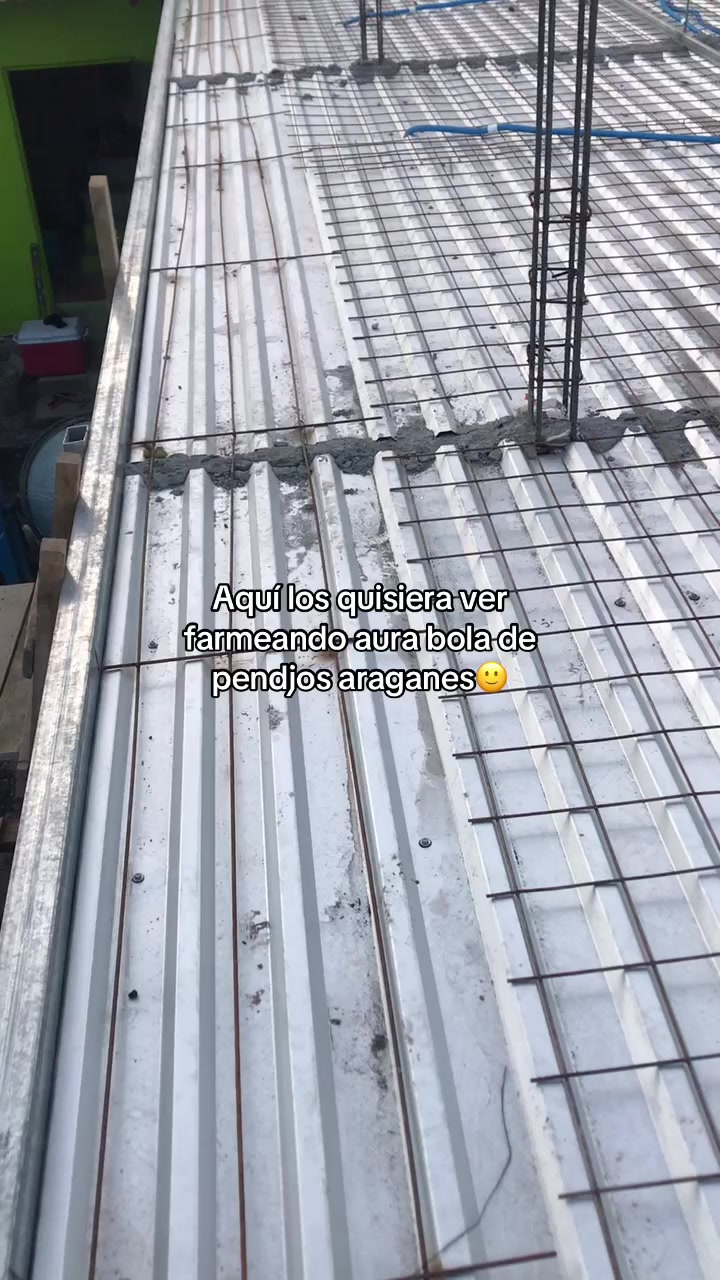 @Martinez503🇸🇻