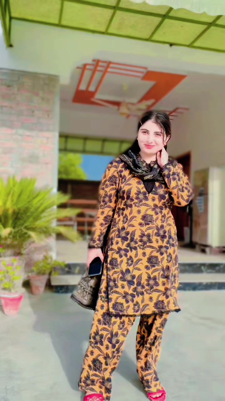 @sania khan