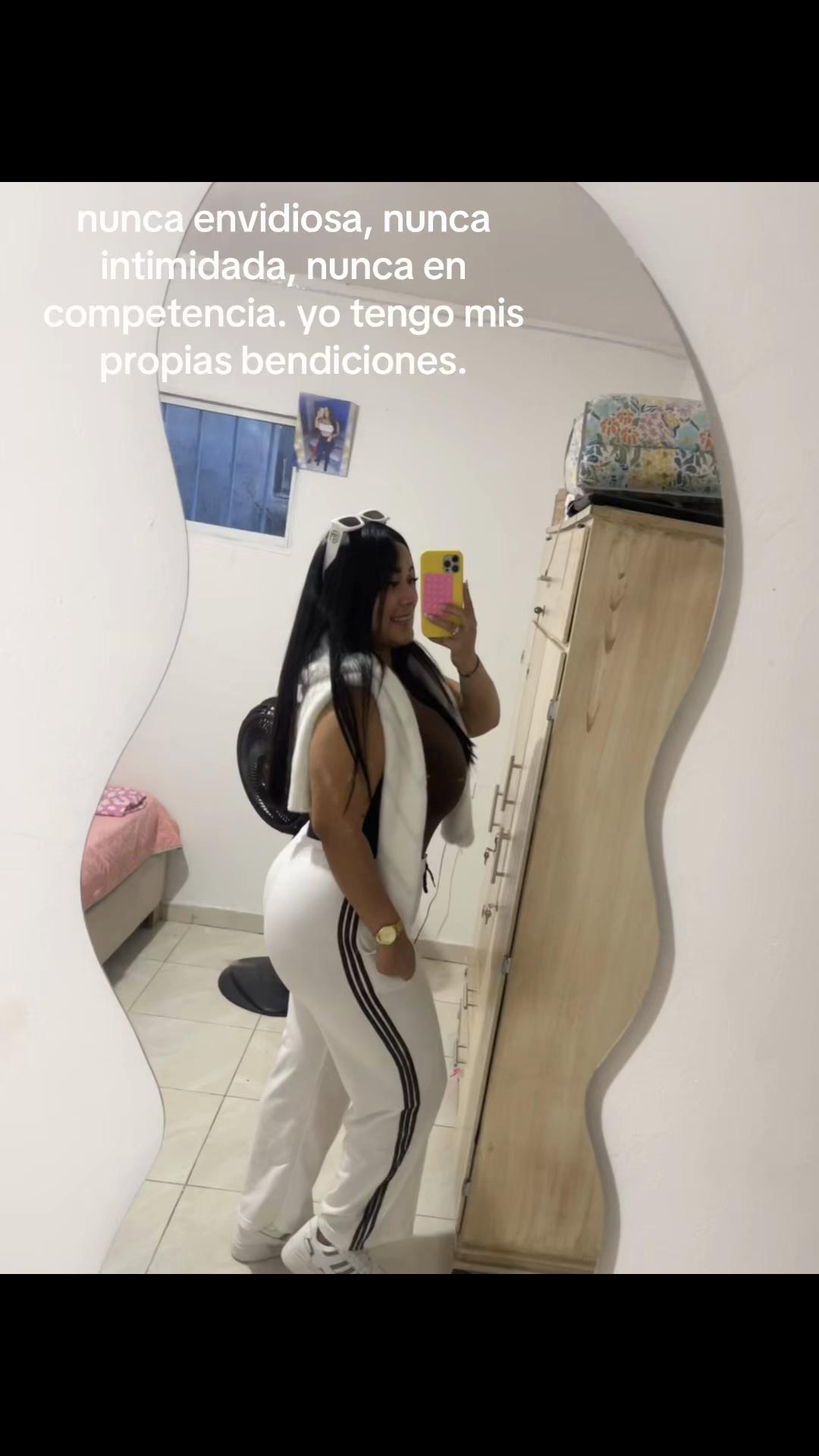 @Karo Bastidas