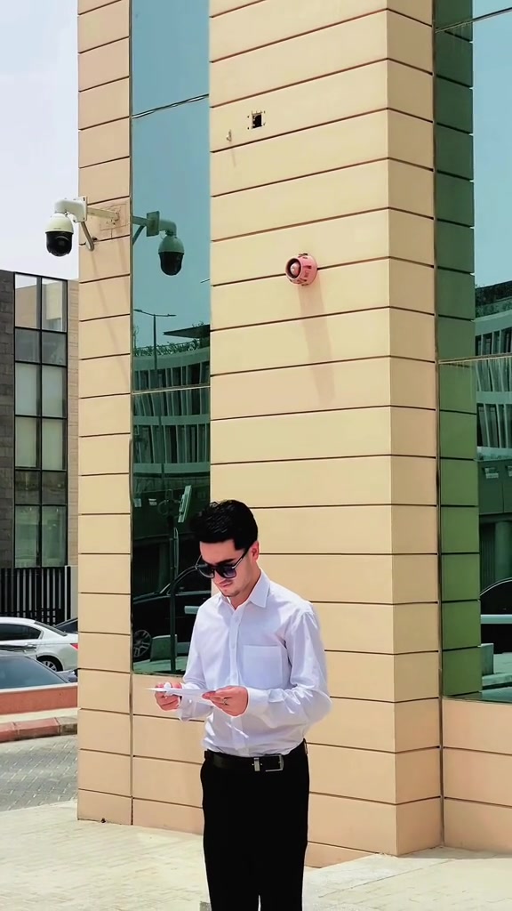 @𝗔𝗞♛.