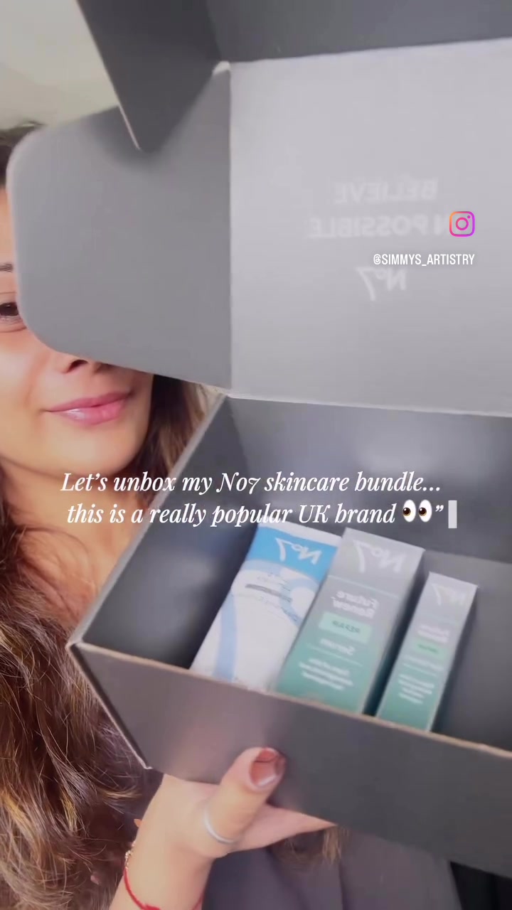 @Simmy | Beauty Content Creator