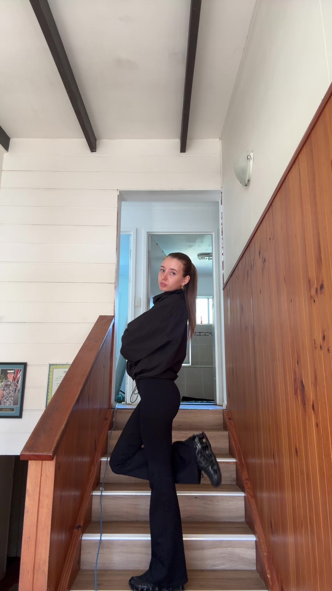 @ella