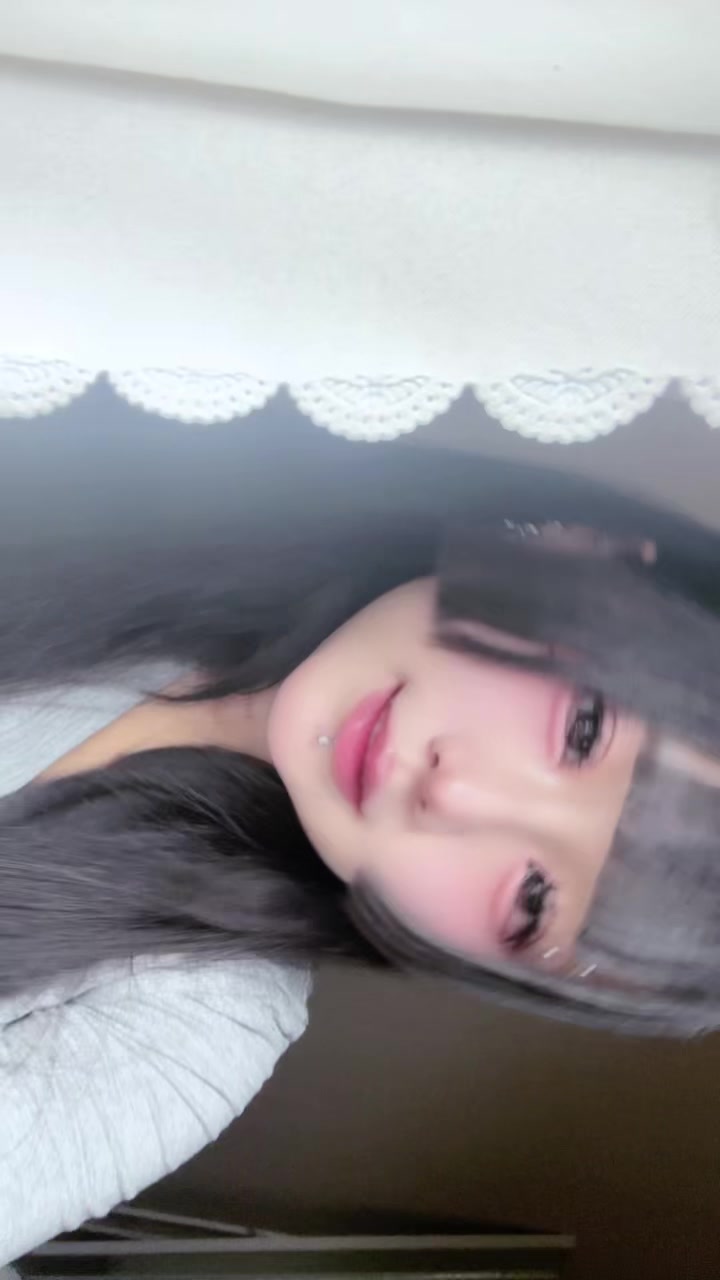 @ななみ なな