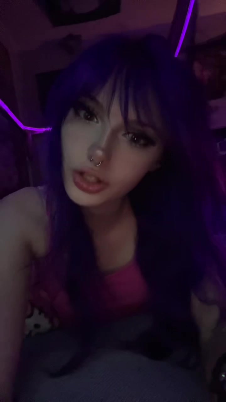 @Aurora 🦇