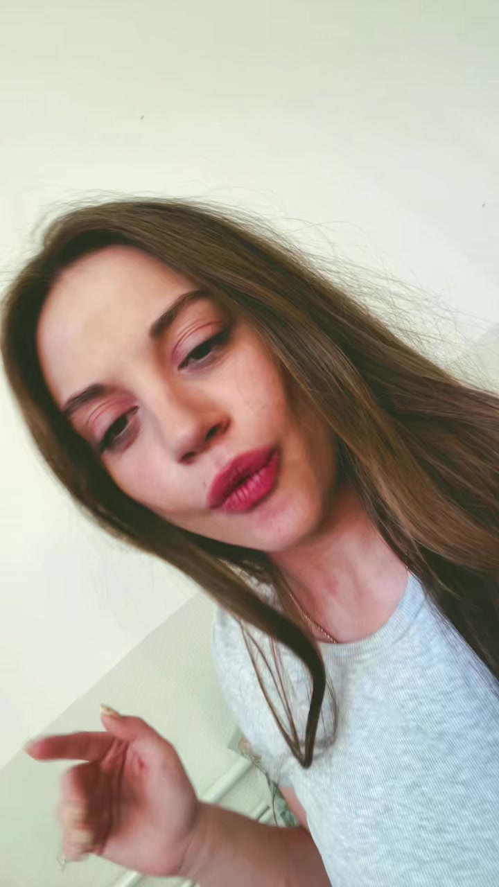 @Maria🦋