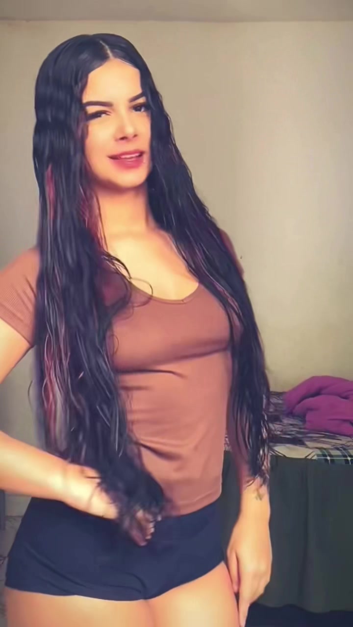 @𝐅𝐞𝐥𝐢𝐱💋