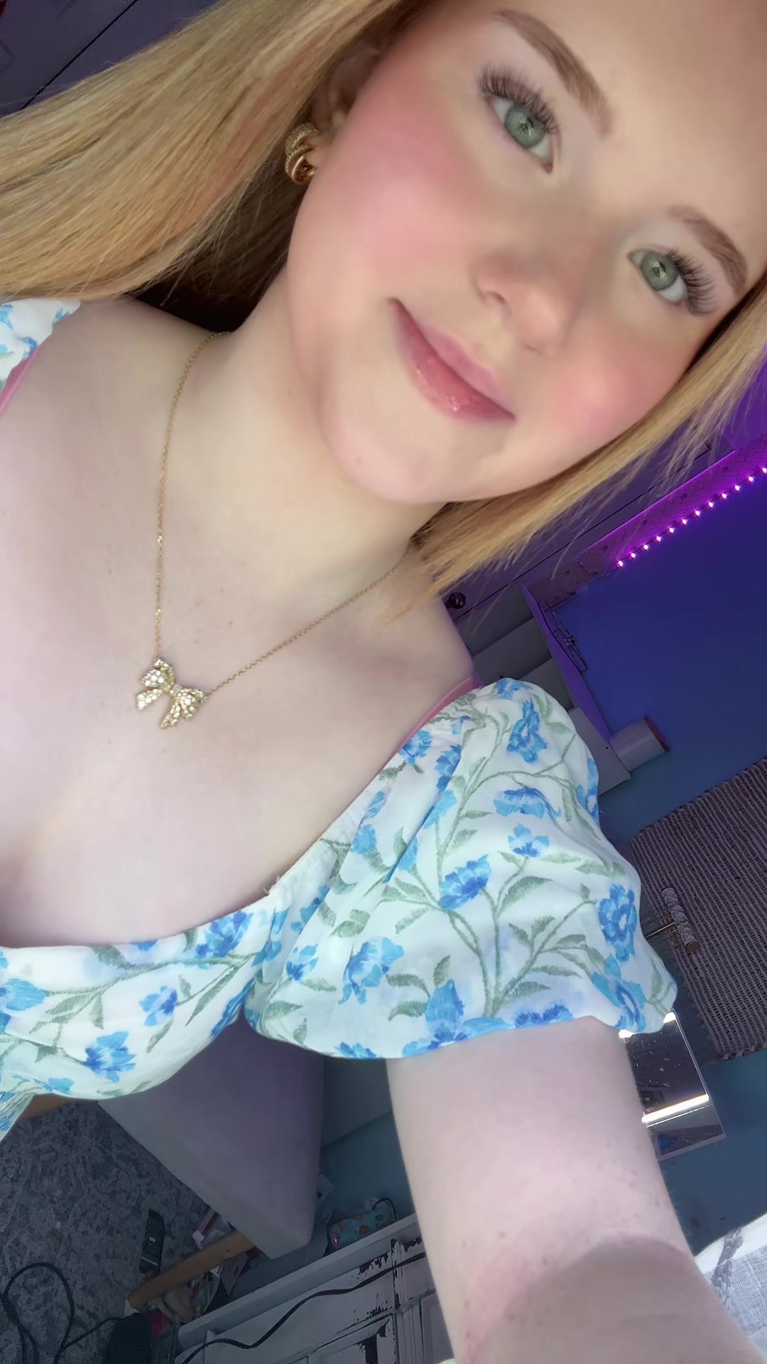 @Claire Elizabeth ๐ชฝ๐ฆ