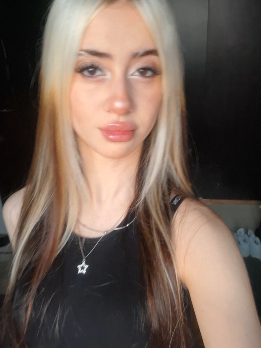 @🐚
