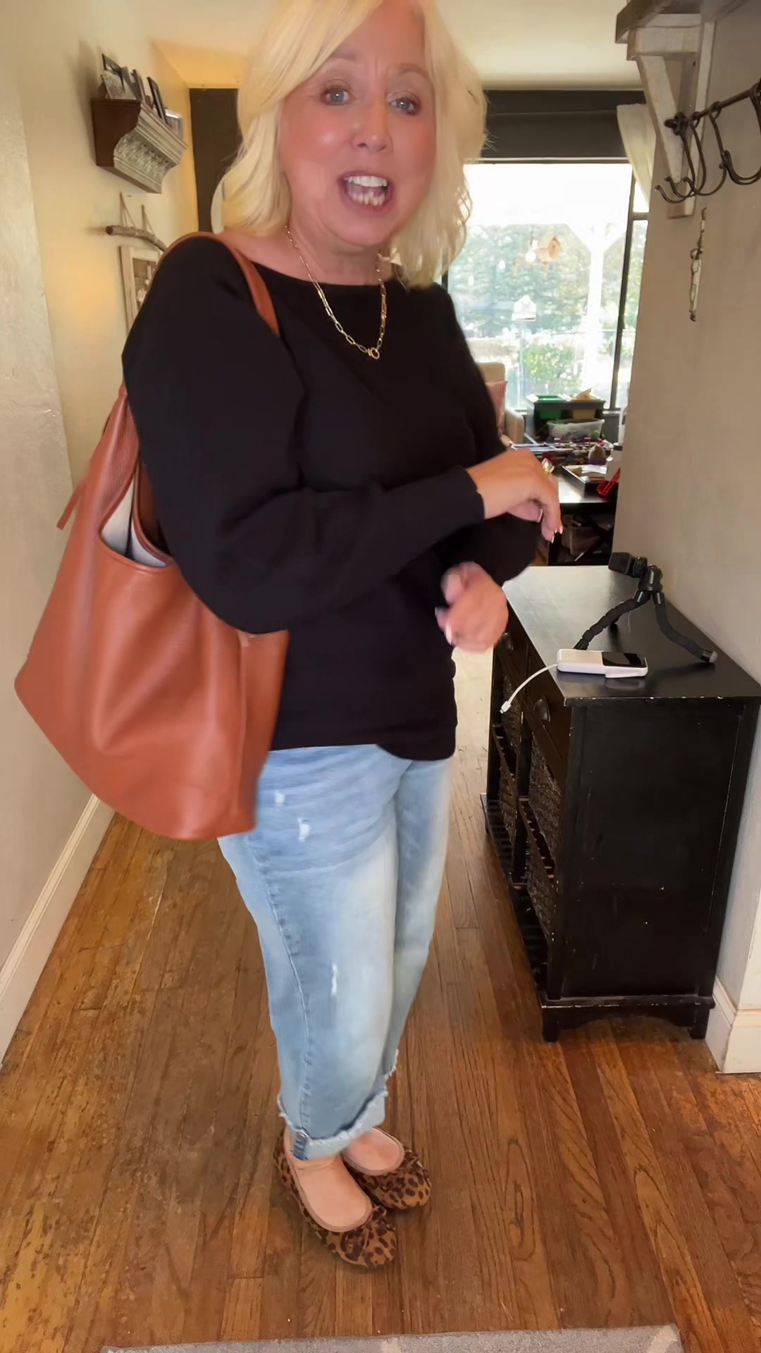 @leslier_ugc