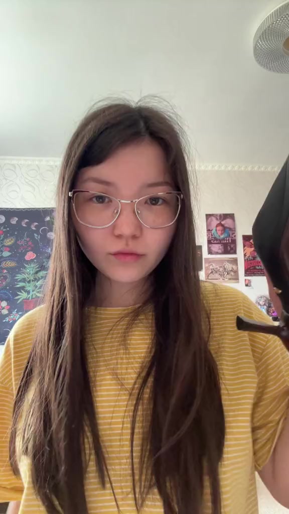 @Elina🔆