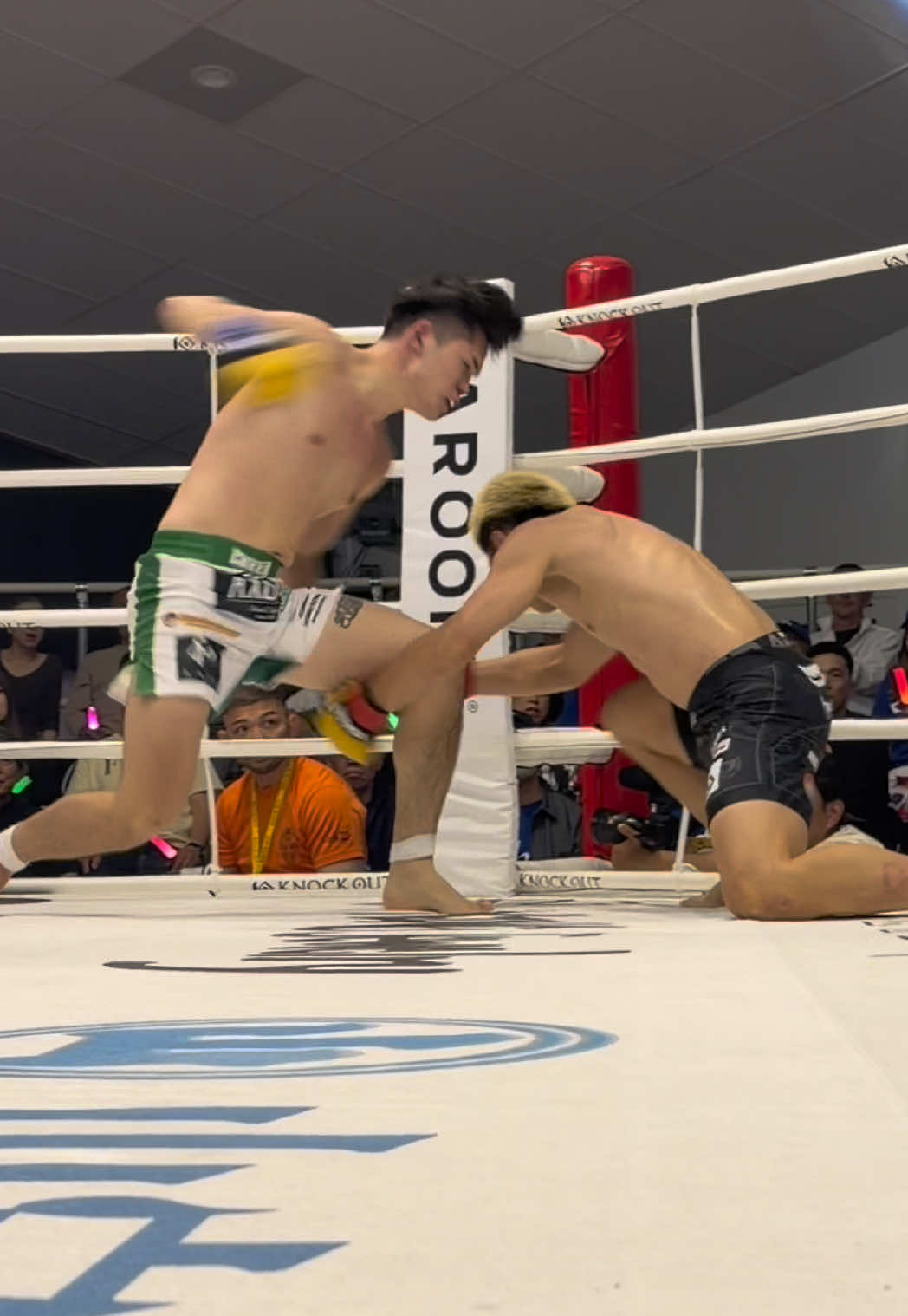 @KNOCK OUT(ノックアウト)公式