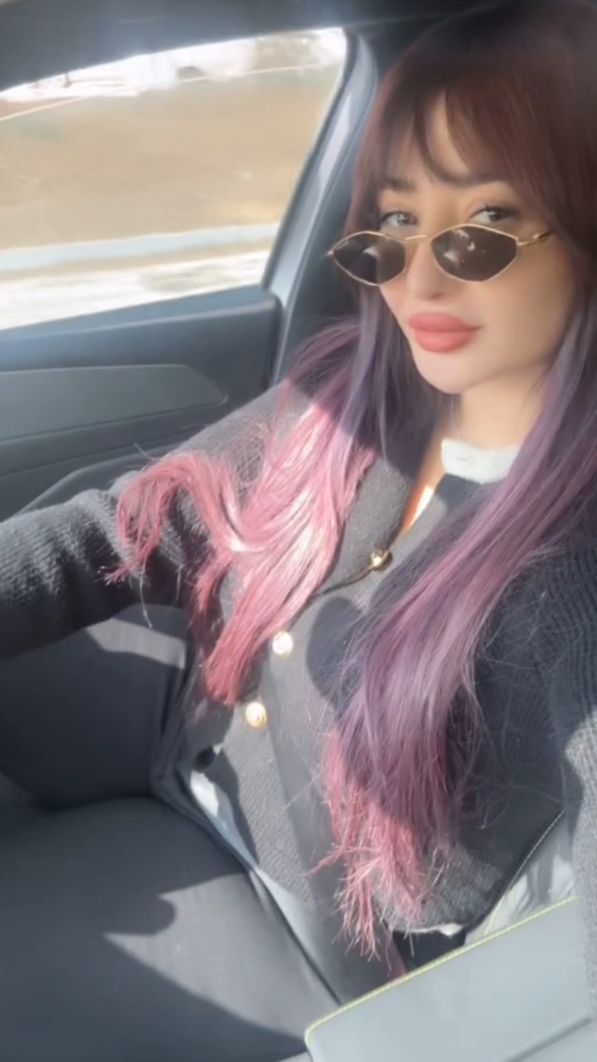 @Célia