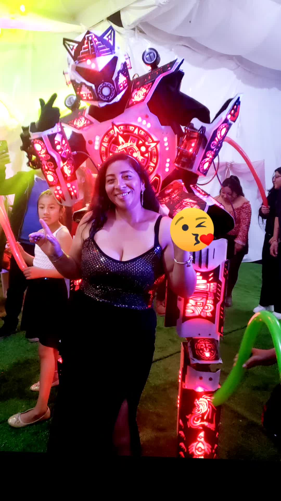 @Luna. la 👑