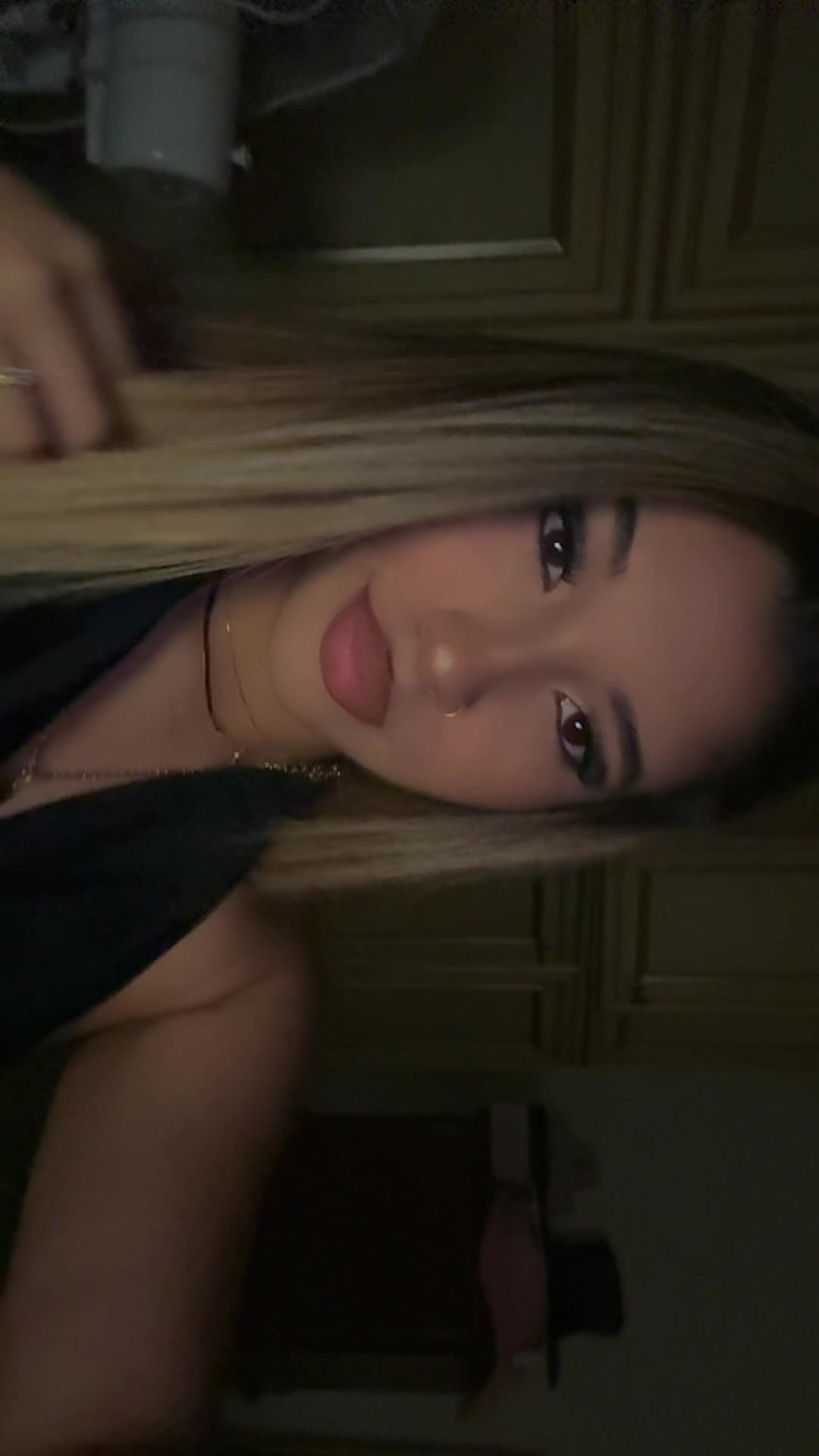 @𝒦💸