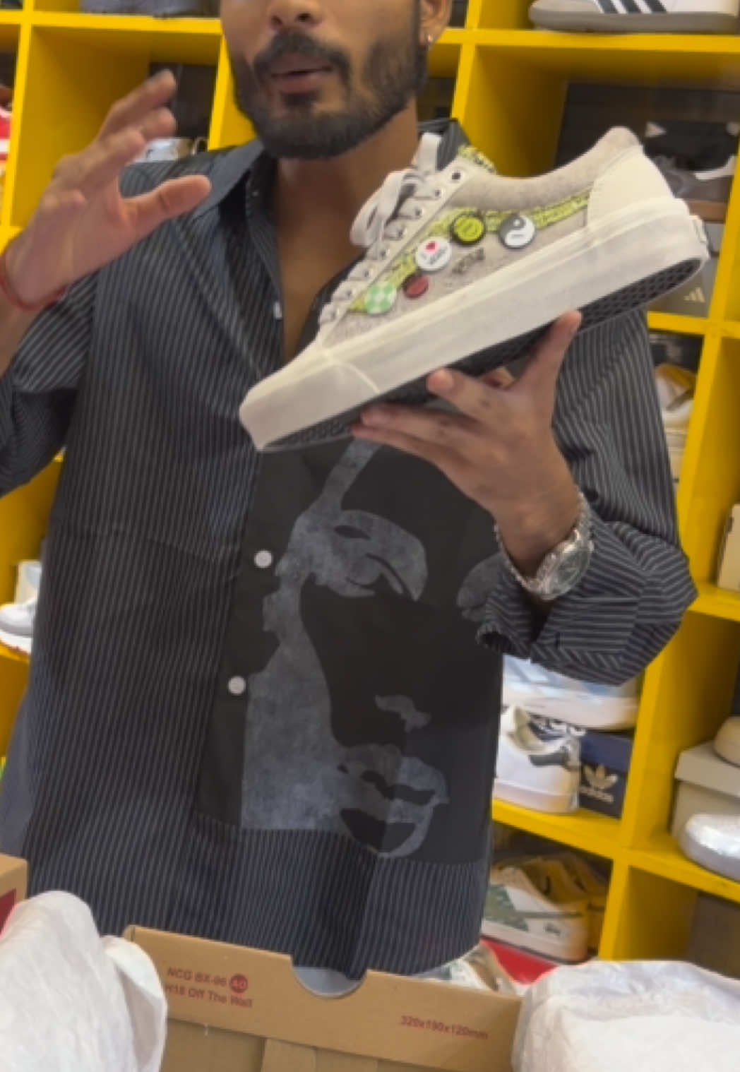 @LOGIN THE MEN&rsquo;S OUTLET
