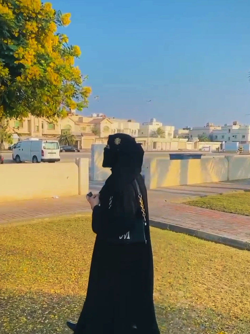 @Megha🇸🇦