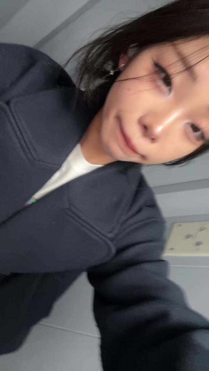 @kiss