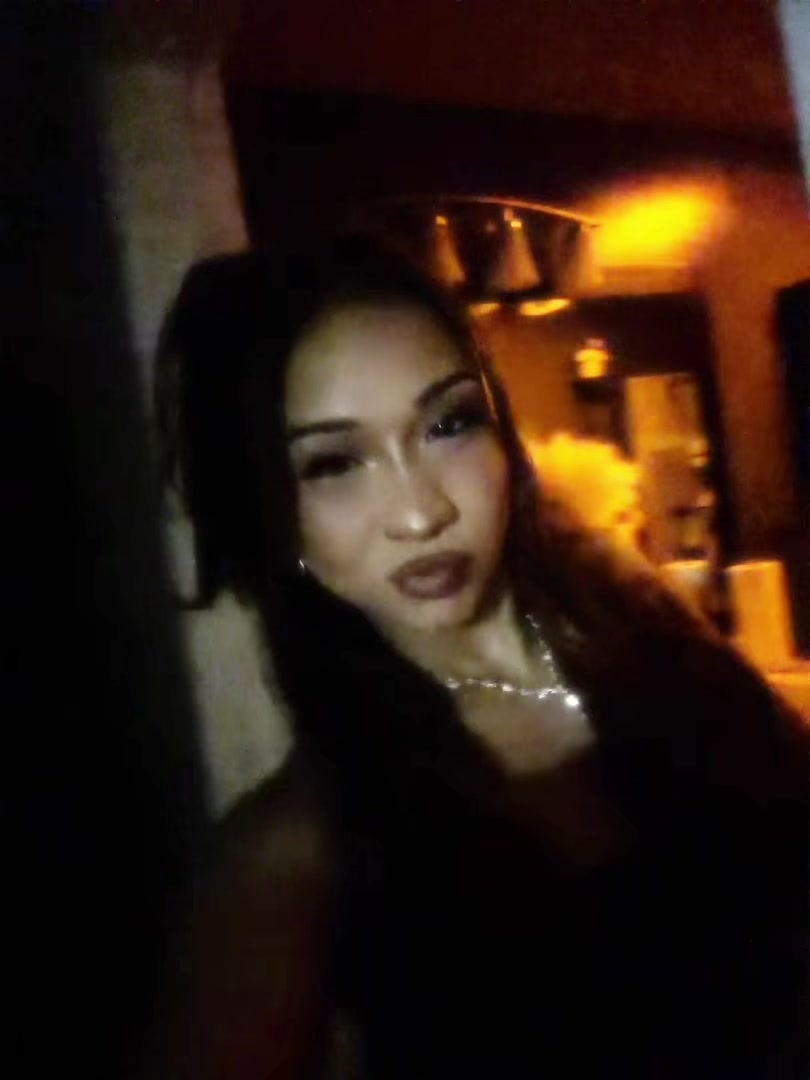 @x.bri.anna