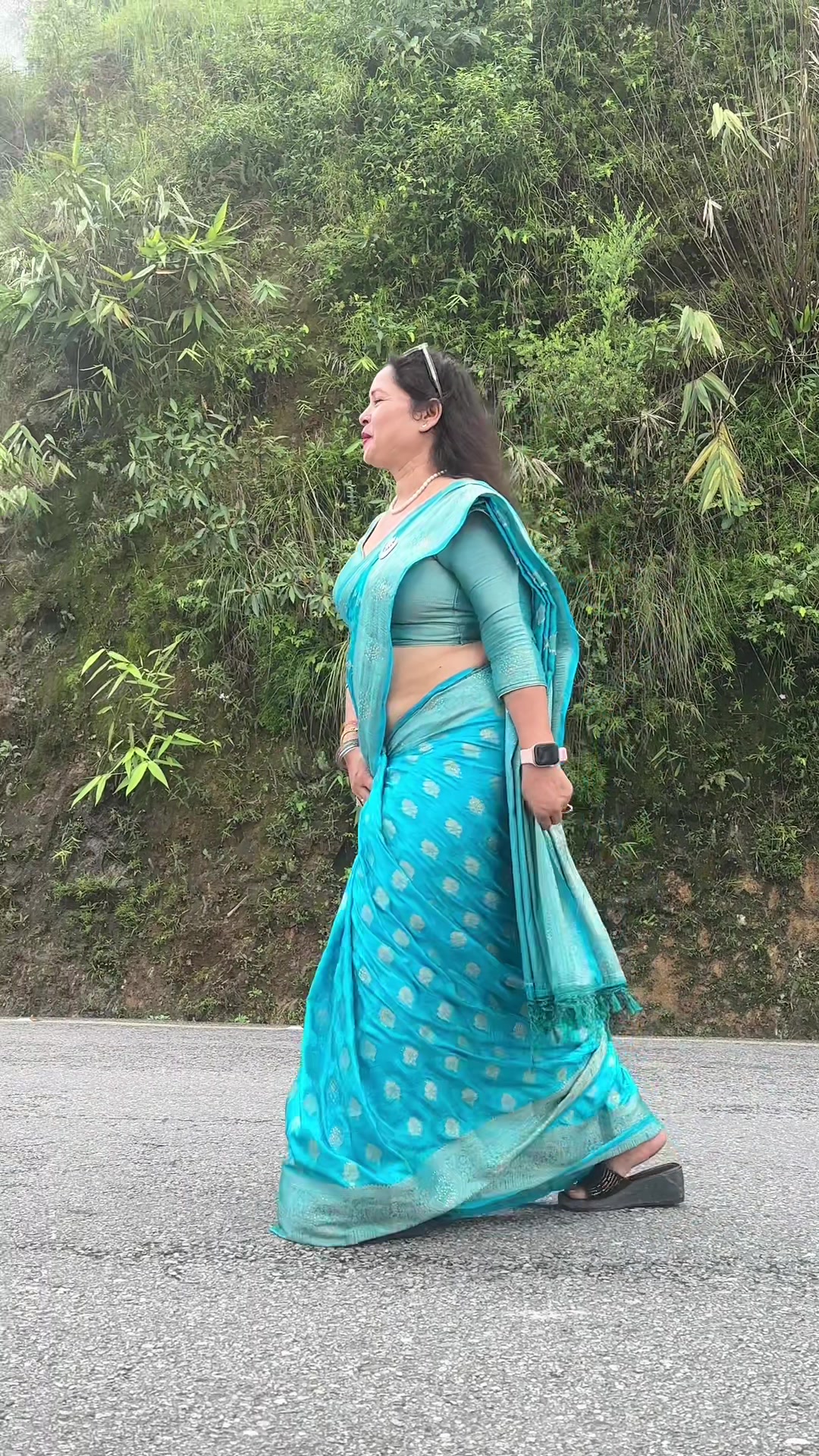 @Manishaoli053