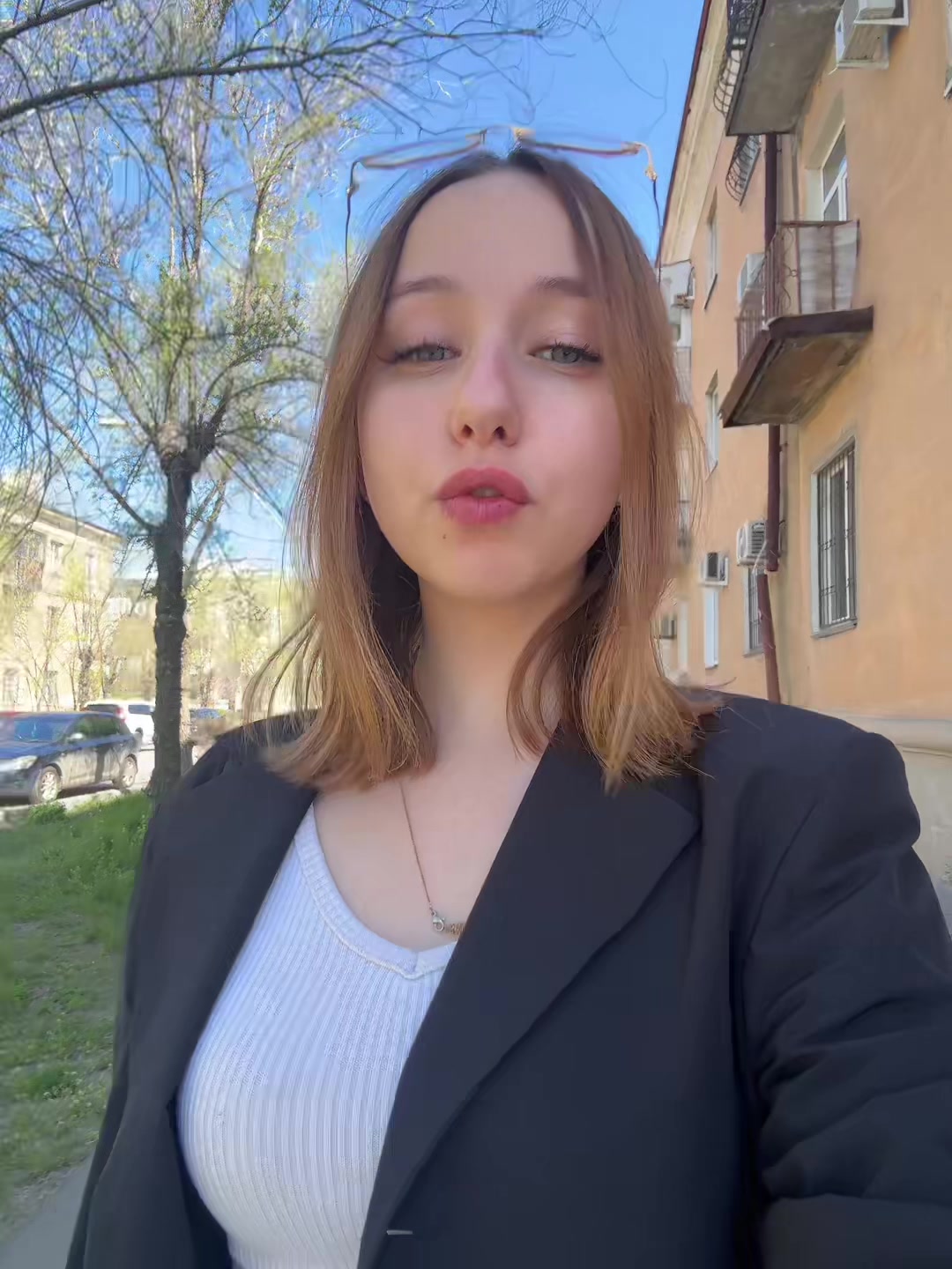 @poly978_