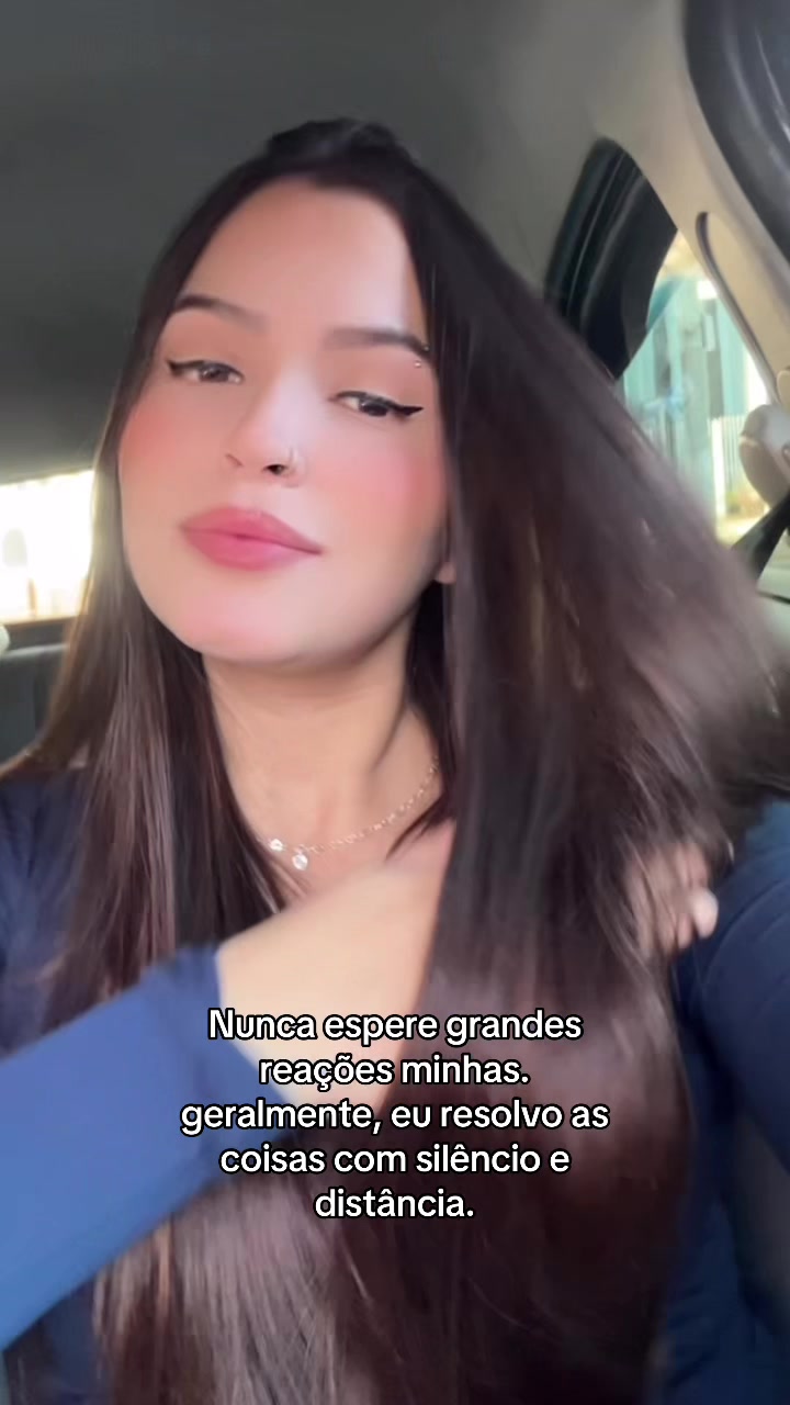 @Anna Carolina