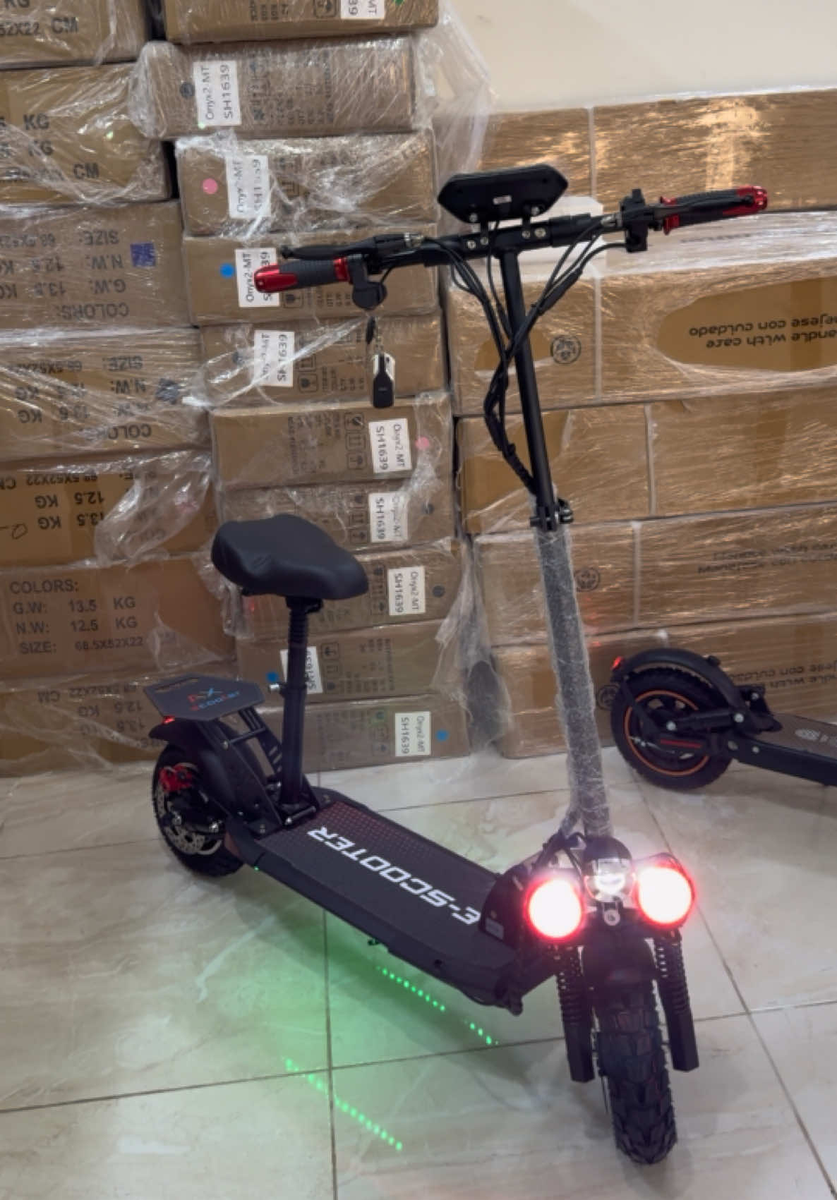 @E-scooters.Lb