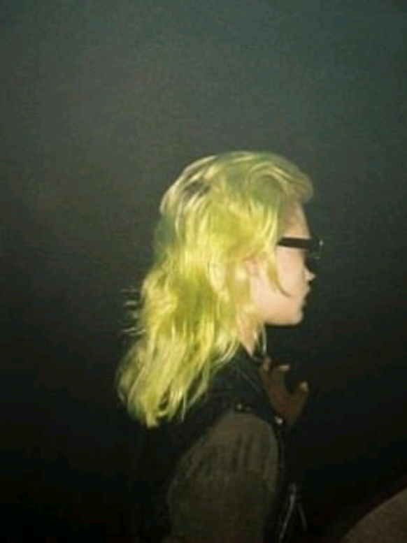 @ʟɪᴍᴀ 🖤☮