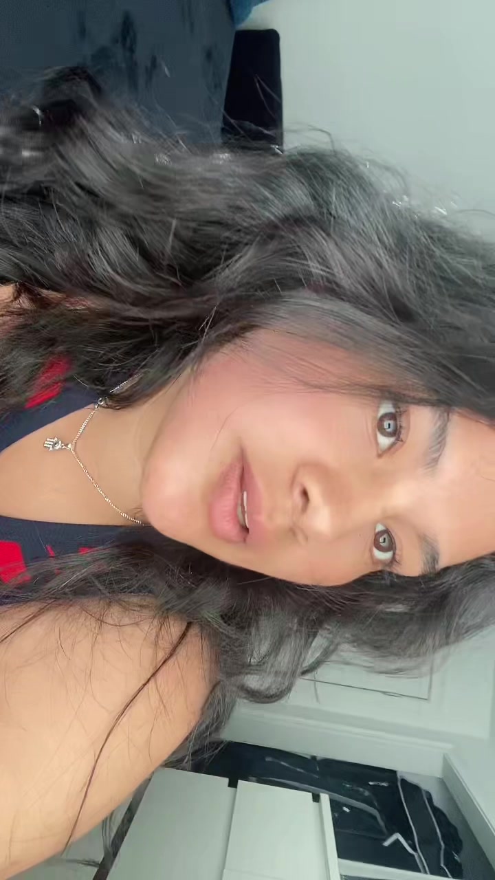 @Ojitos 🤎