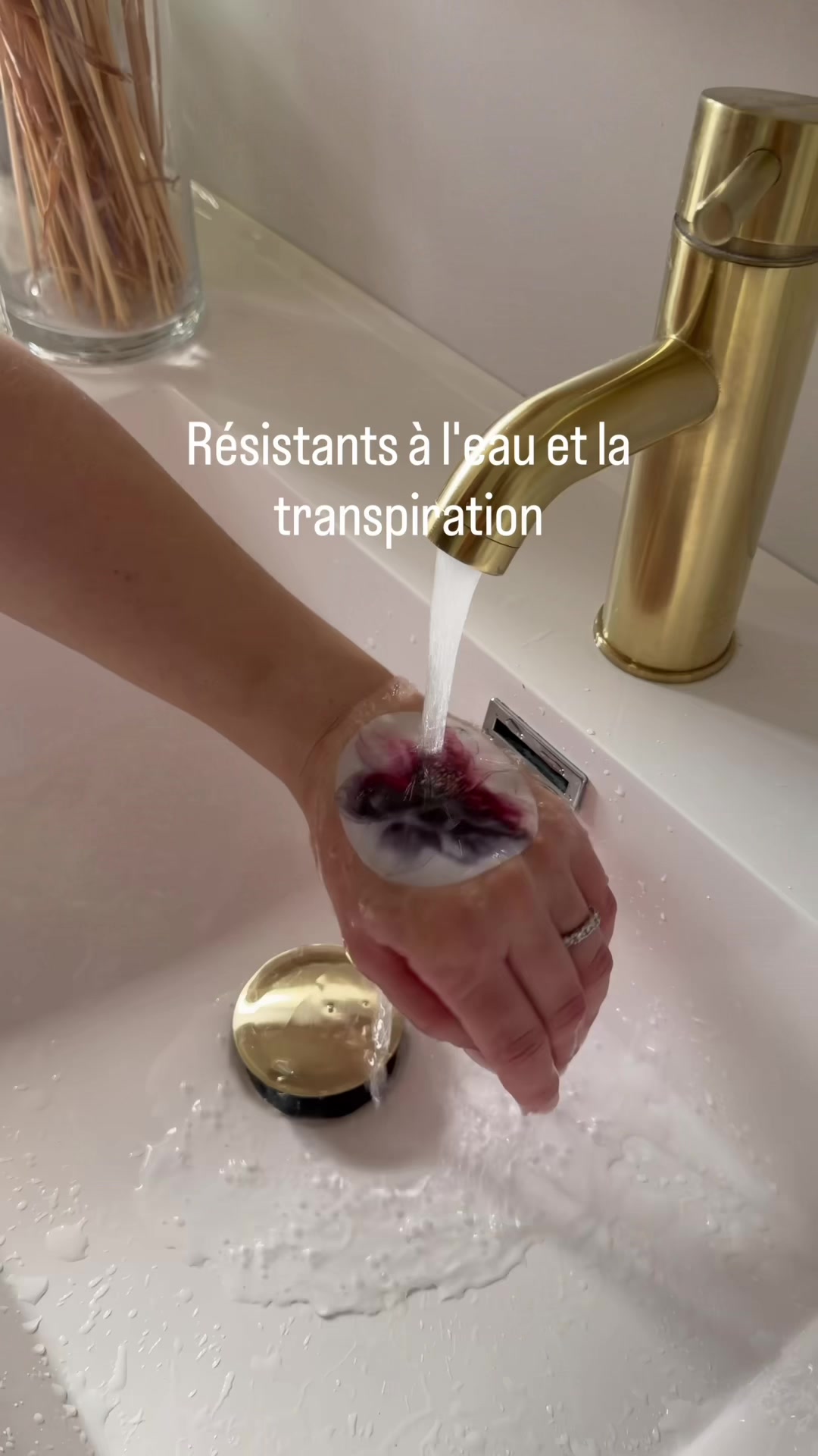 @Fières | Petite poitrine AA–A