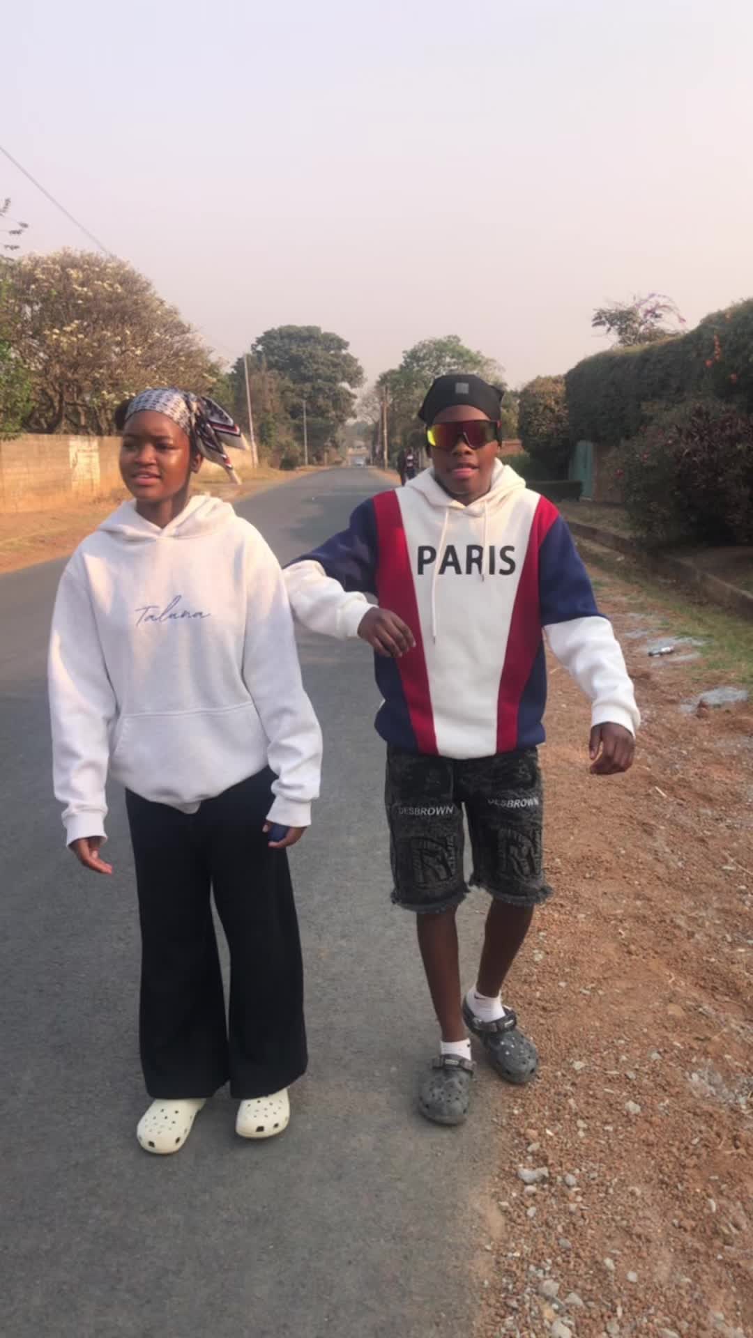 @Nkhosi_