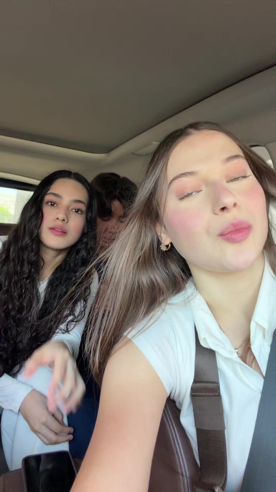 @camilaa.an