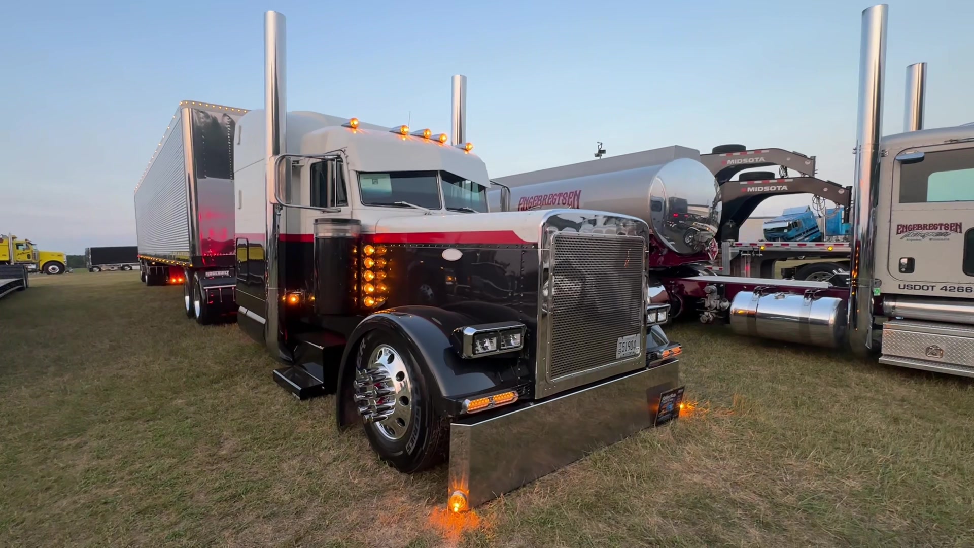@WiscoBigRigs