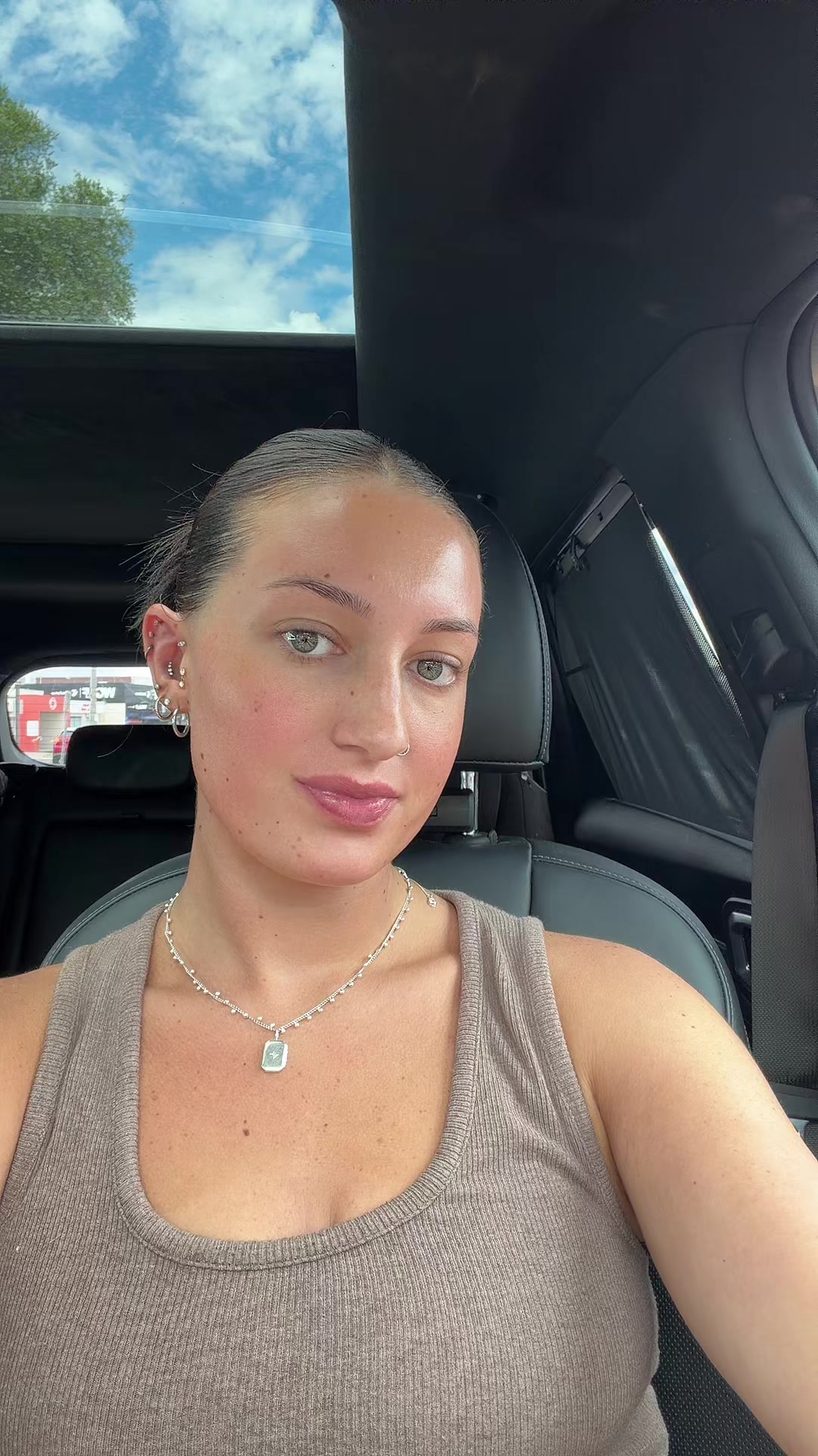 @Shaylaanderson