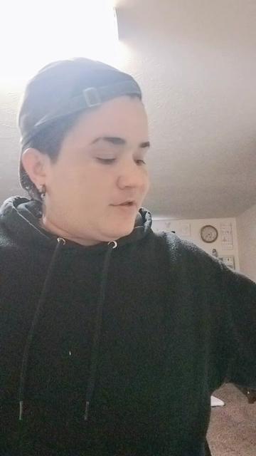 @GIGI-TA🪩🐝🥭 ⛵🧿⚓🎨🐜🦥🐒🌵🩵
