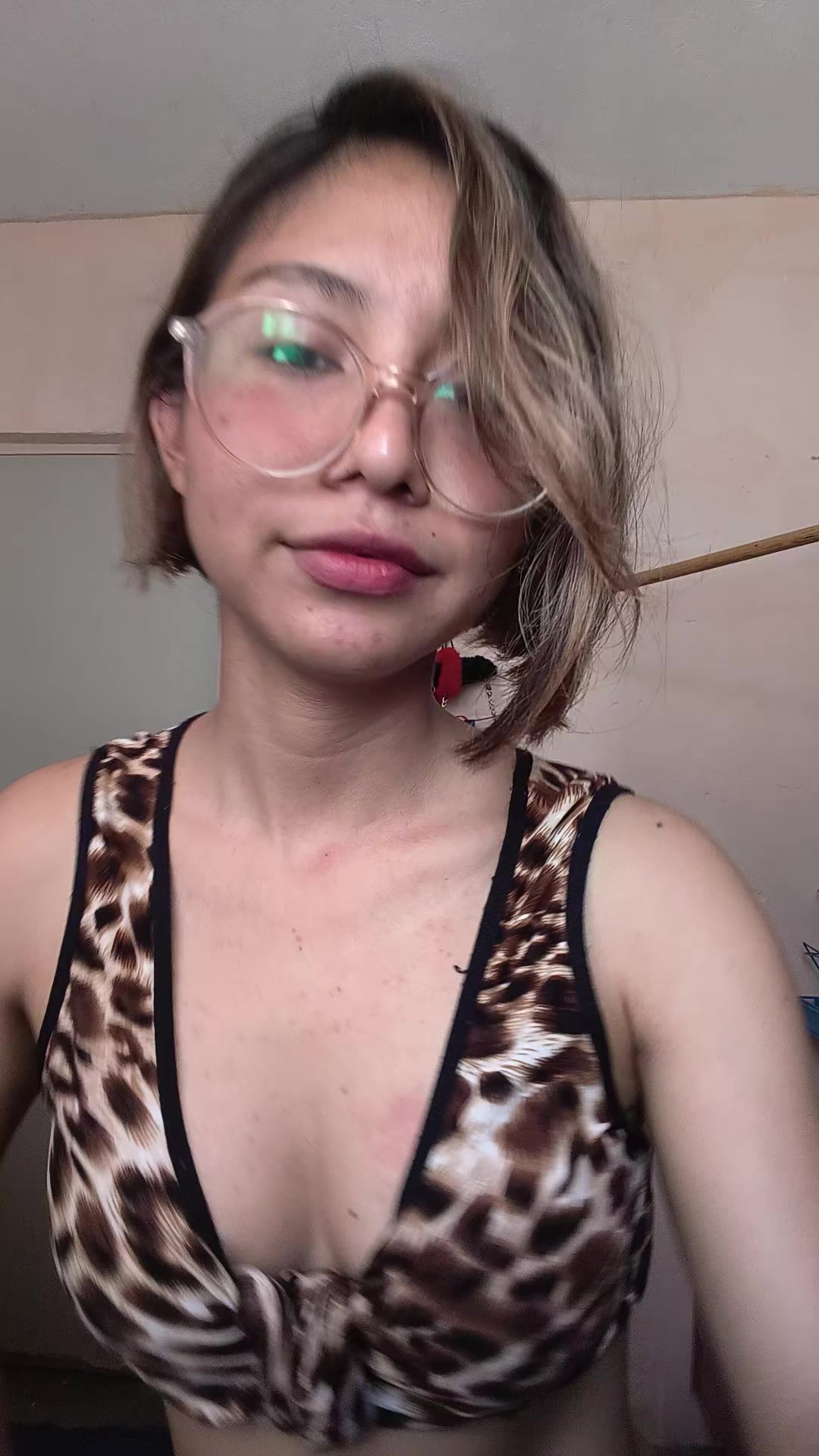 @zuriJane22