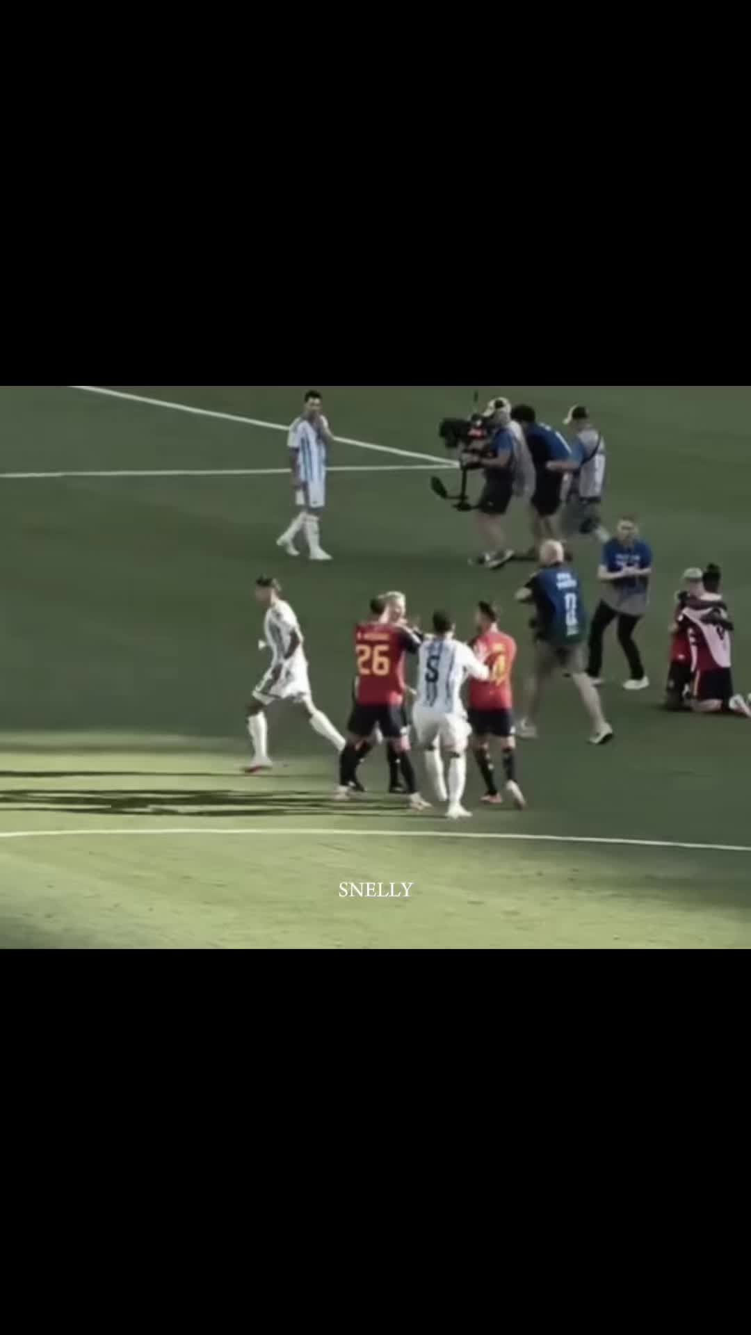 @๐๐๐๐๐๐ | ๐๐ โ