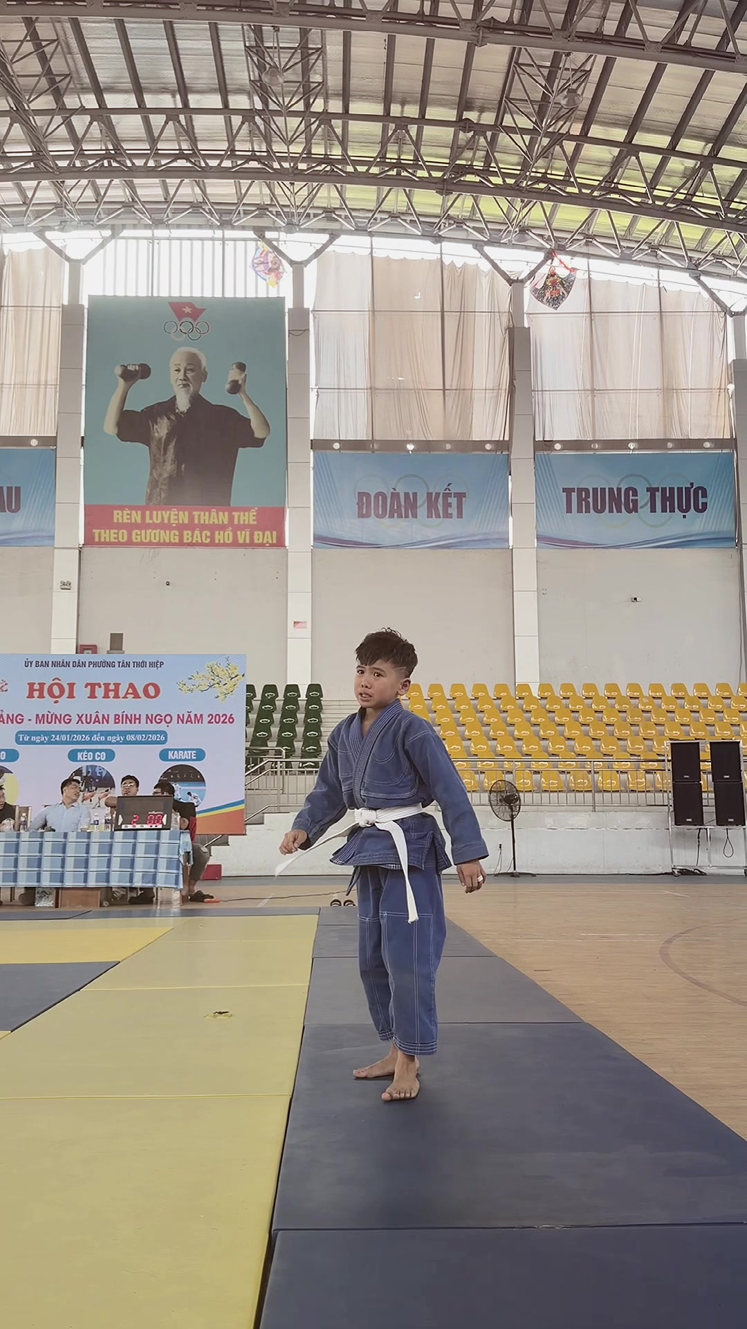 @Nguyễn T&ugrave;ng Qu&acirc;n 🥋🥋