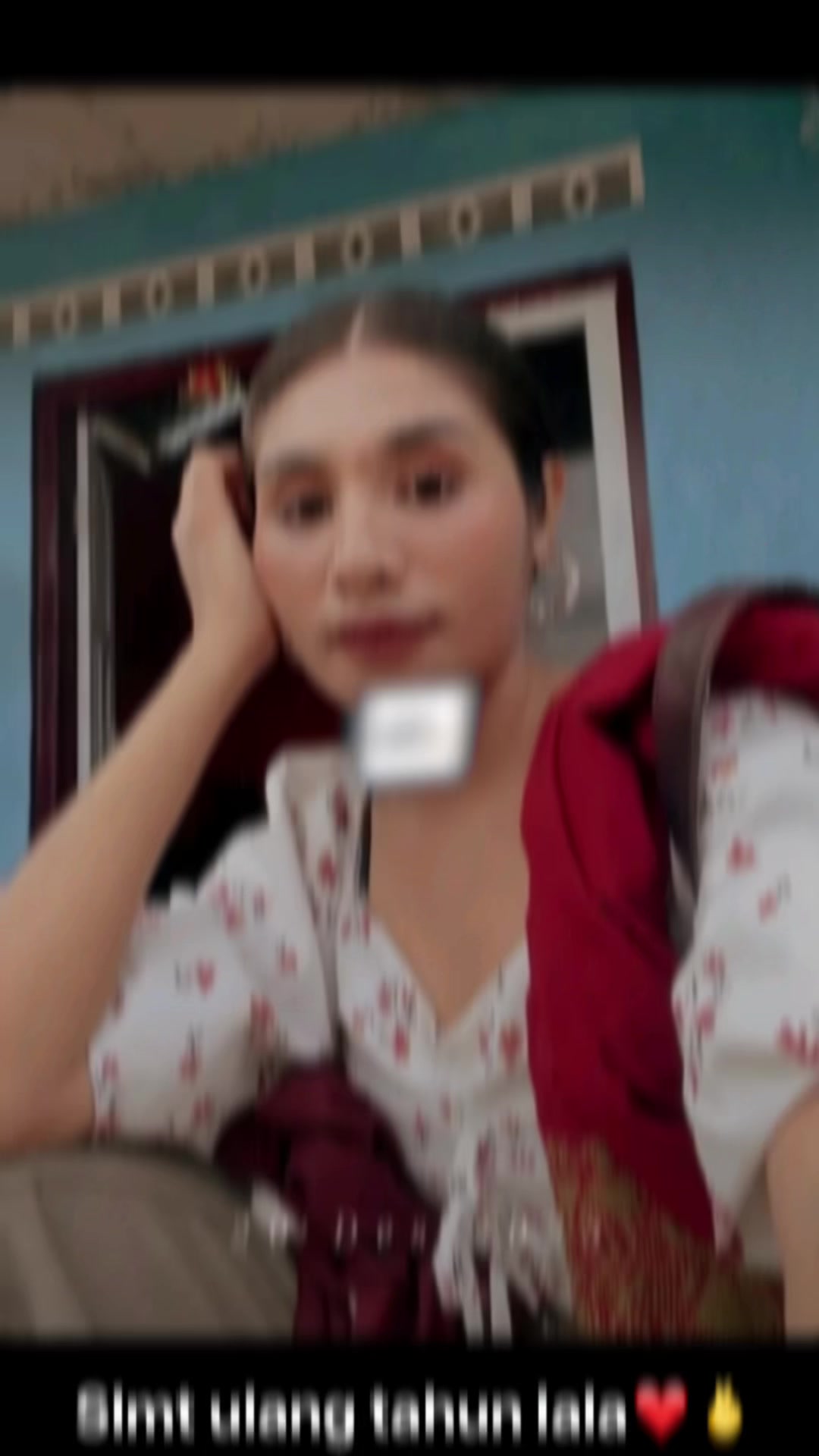 @Tania