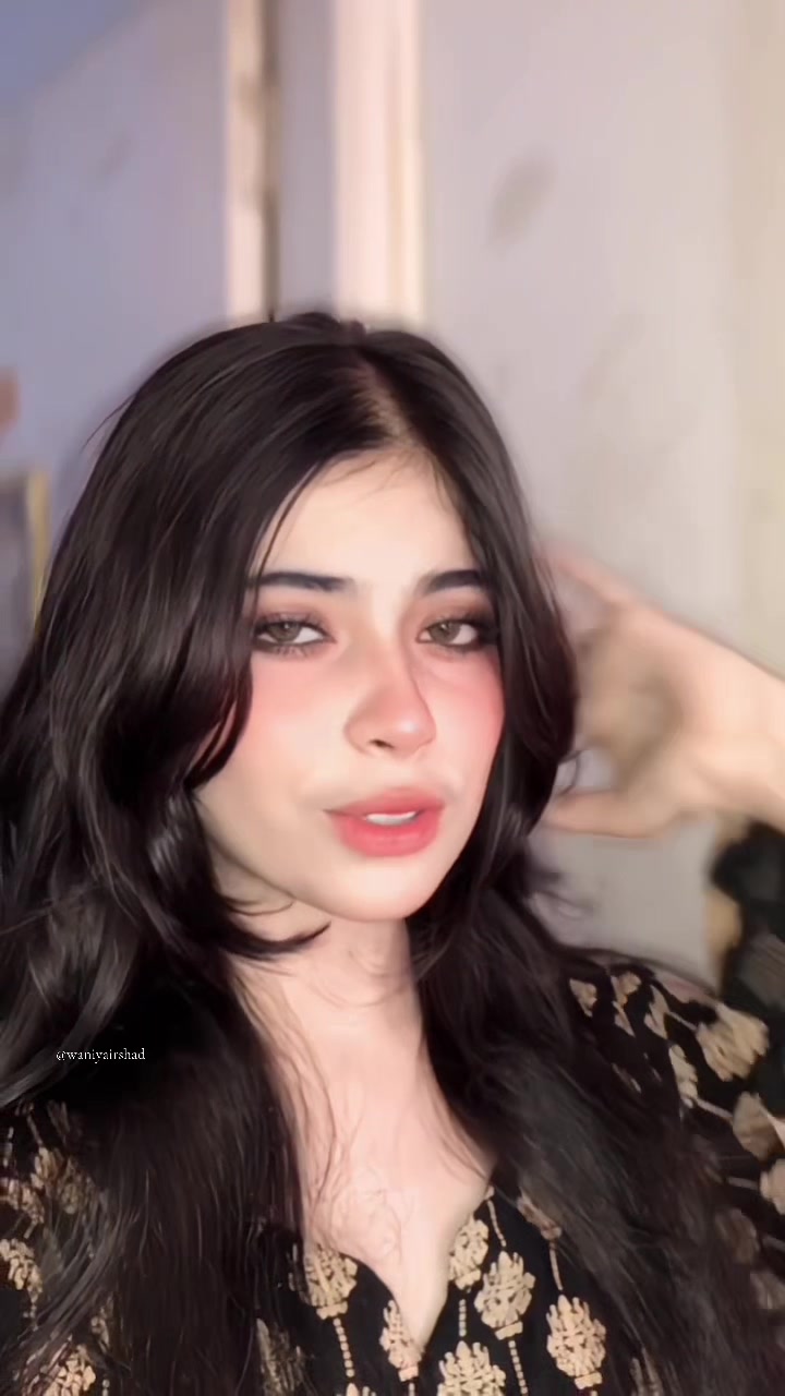 @Waniya Irshad 💖
