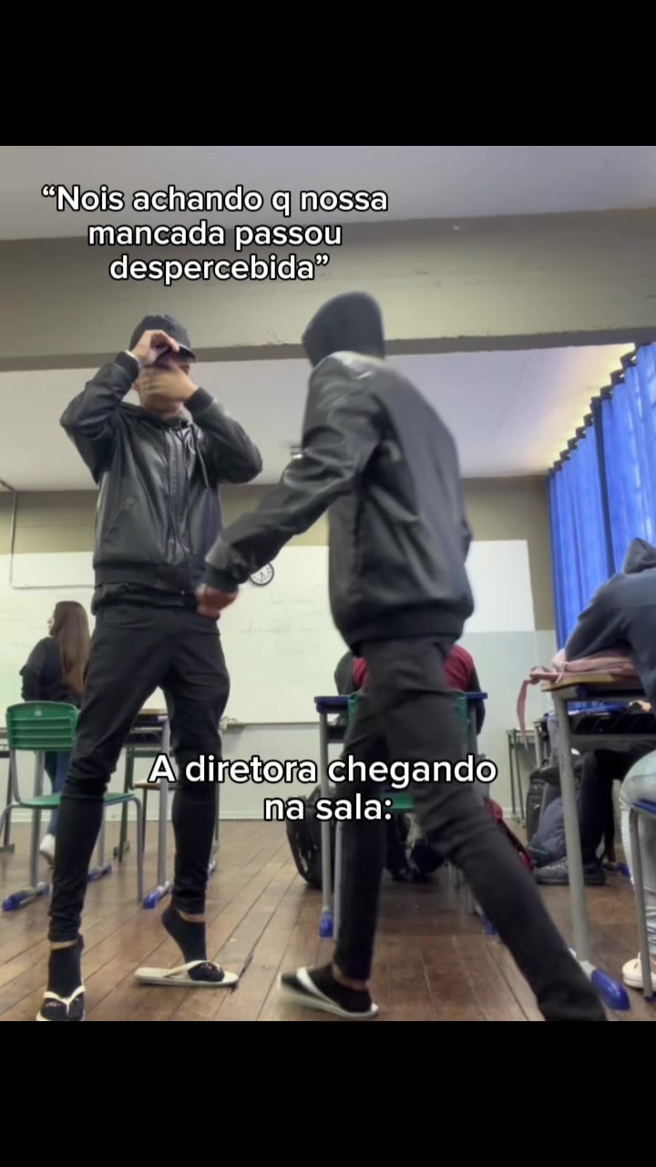 @.amaro___