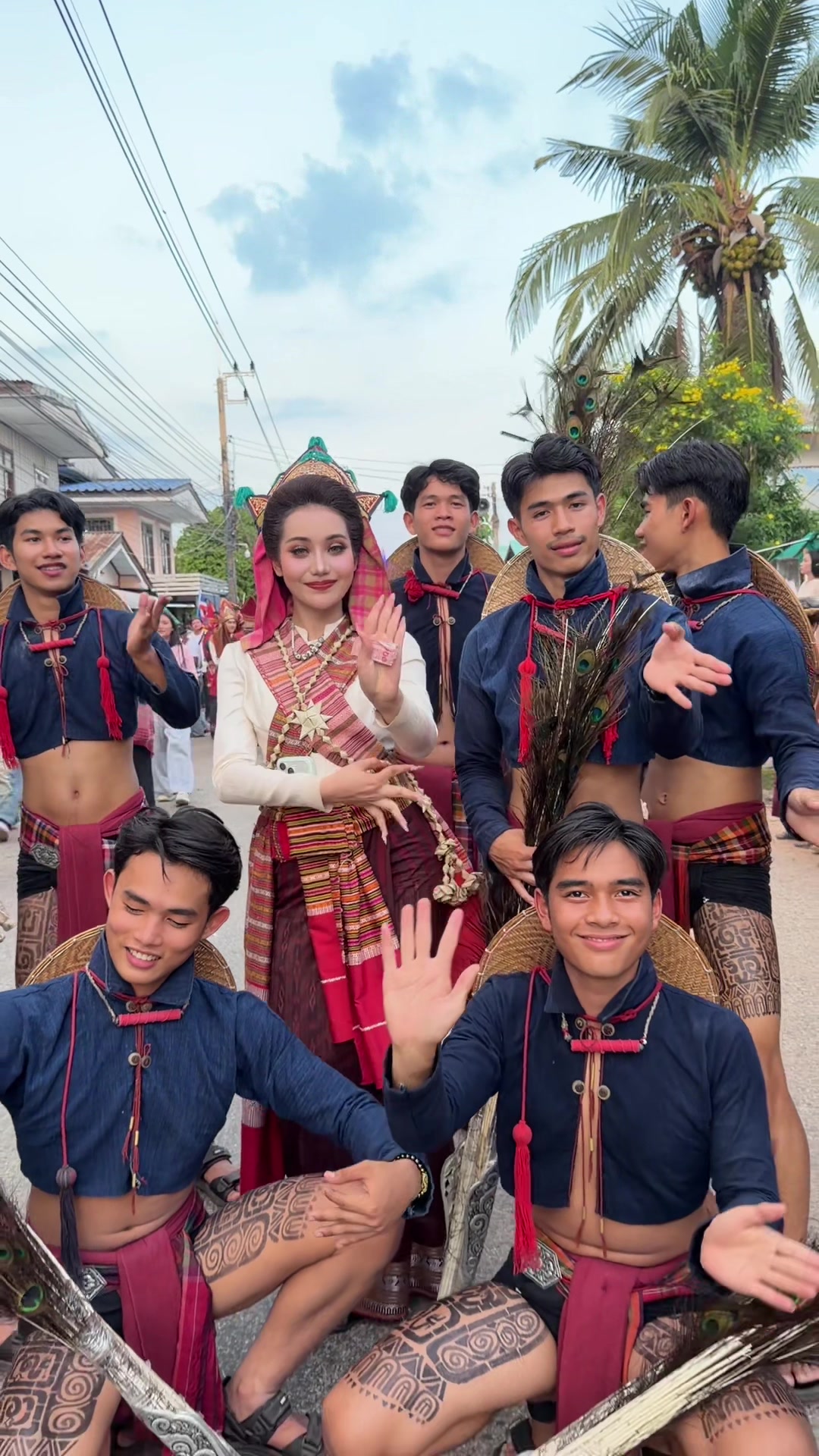 @นาคเล่นน้ำ