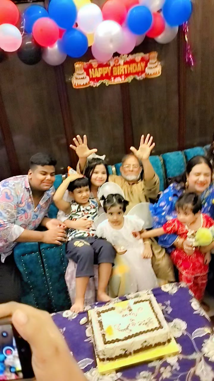 @Rita Ahmed🇧🇩